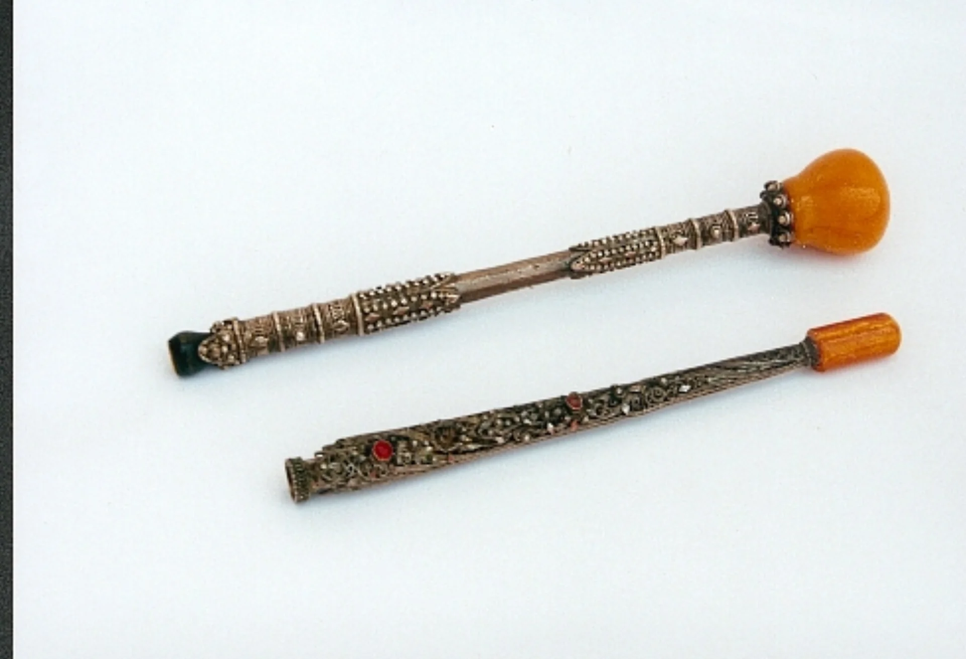 Чибуци во филигран техника, крај на 19 век