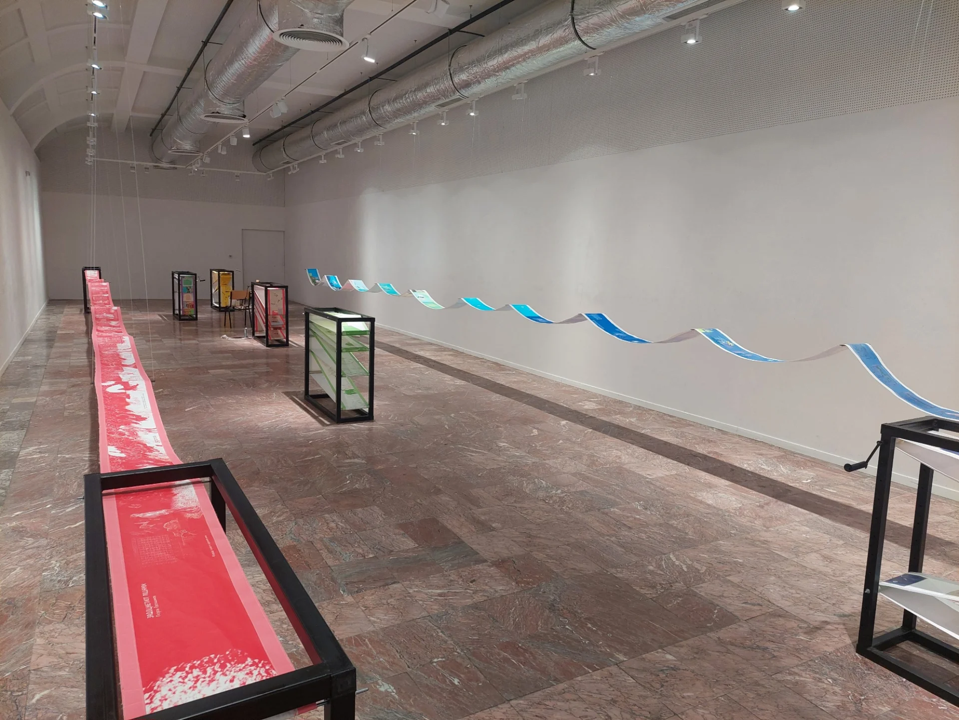 Приказни од маргините