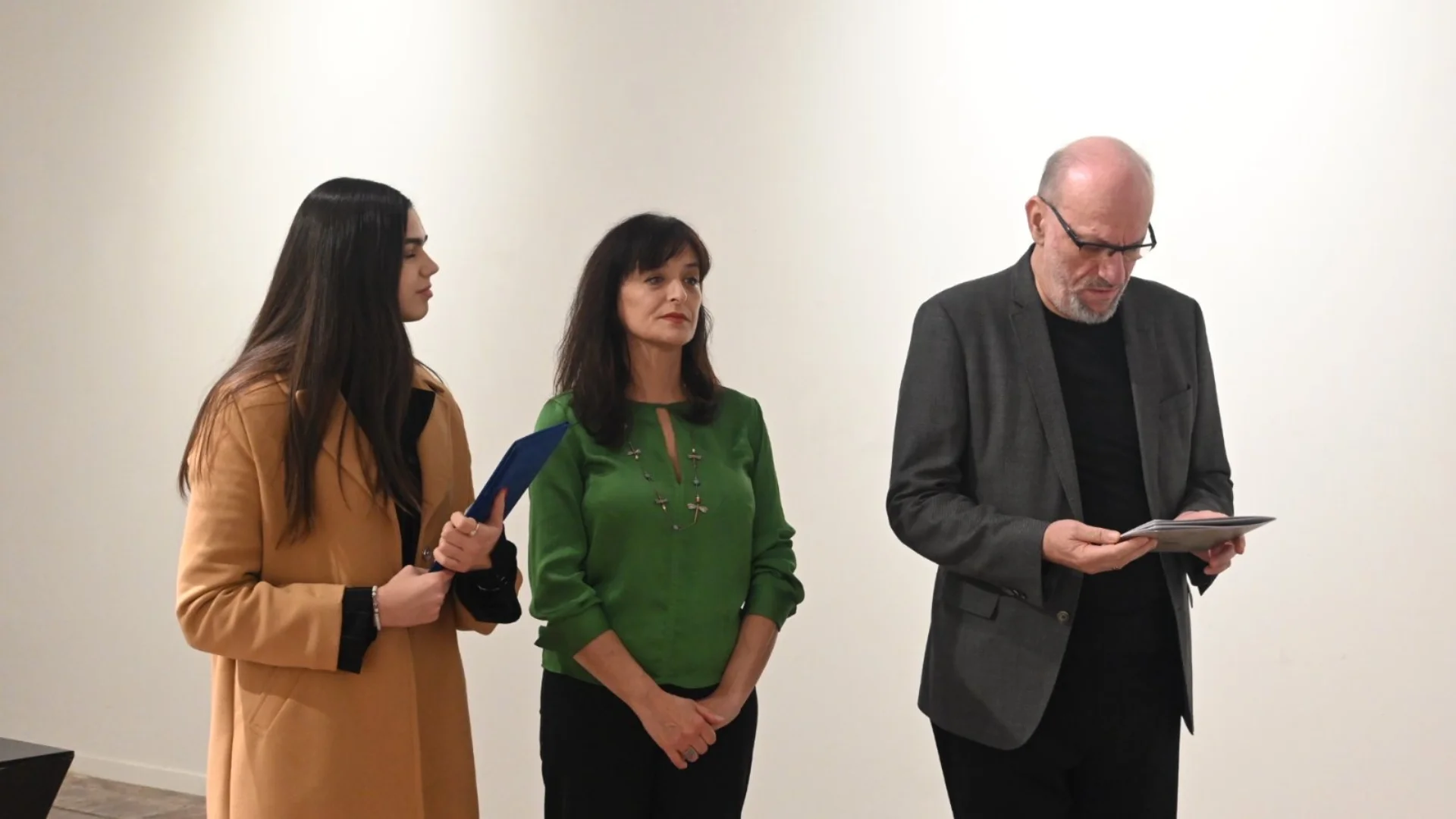 Современа скулптура